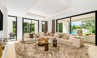 Modernistische, gelijkvloerse luxevilla te koop op een steenworp van het strand ten oosten van Marbella centrum 786785 