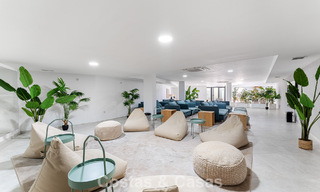 Instapklaar, modern, ruim 4-slaapkamer appartement te koop met ruime privétuin in luxe resort ten oosten van Marbella centrum 797848 