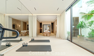 Geavanceerde luxevilla te koop in een rustige woonwijk op de Golden Mile van Marbella 787246 