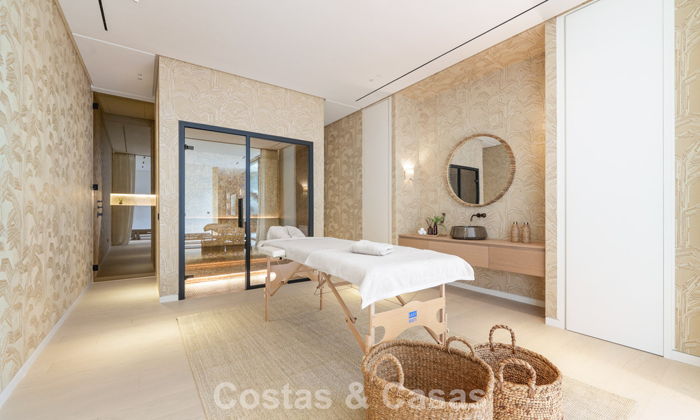 Geavanceerde luxevilla te koop in een rustige woonwijk op de Golden Mile van Marbella 787247