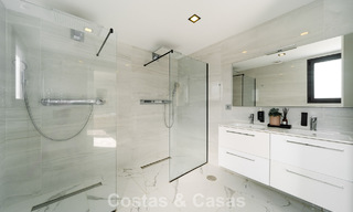 Gemoderniseerde villa te koop op loopafstand van voorzieningen en Puerto Banus, Marbella 787379 