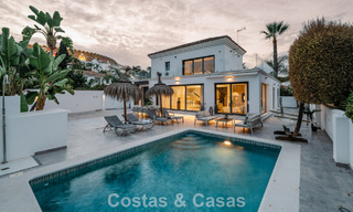 Gemoderniseerde villa te koop op loopafstand van voorzieningen en Puerto Banus, Marbella 787411 