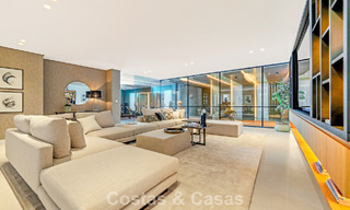 Gesofisticeerde villa met panoramisch uitzicht te koop, in een gated community in La Quinta, Marbella - Benahavis 787313 