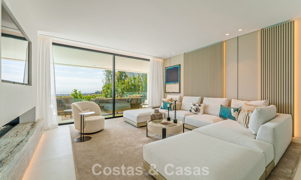 Gesofisticeerde villa met panoramisch uitzicht te koop, in een gated community in La Quinta, Marbella - Benahavis 787335