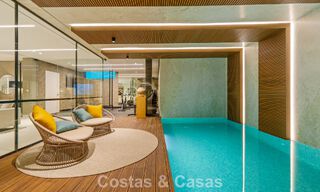 Gesofisticeerde villa met panoramisch uitzicht te koop, in een gated community in La Quinta, Marbella - Benahavis 787357 