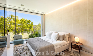 Exclusieve schakelvilla met zeezicht te koop in een vooruitstrevend complex met 24-uursbewaking op Marbella’s Golden Mile 787287 