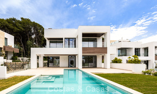 Contemporary villa for sale within walking distance of the beach and amenities in Marbella city center 787465 
