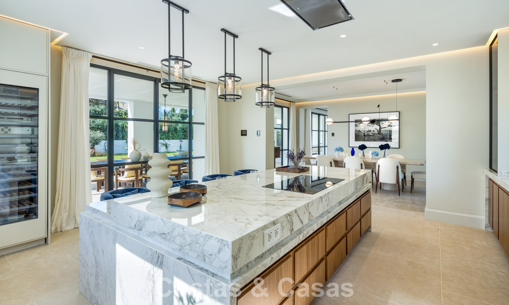 Voortreffelijke luxevilla te koop in het exclusieve Cascada de Camojan op Marbella’s Golden Mile 787600