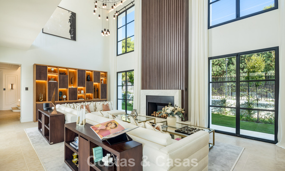 Voortreffelijke luxevilla te koop in het exclusieve Cascada de Camojan op Marbella’s Golden Mile 787606