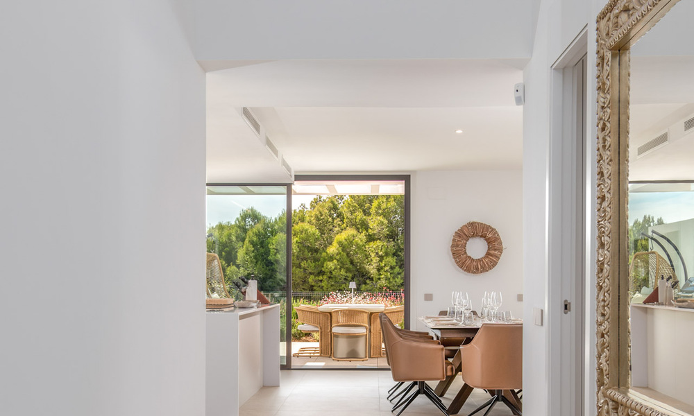 Moderne, halfvrijstaande woning te koop met een eigen zwembad, in een golfcomplex ten oosten van Marbella Centrum 787966