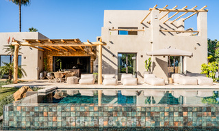 Instapklare villa met Ibiza-chic design te koop met zeezicht op de New Golden Mile tussen Marbella en Estepona 787776 