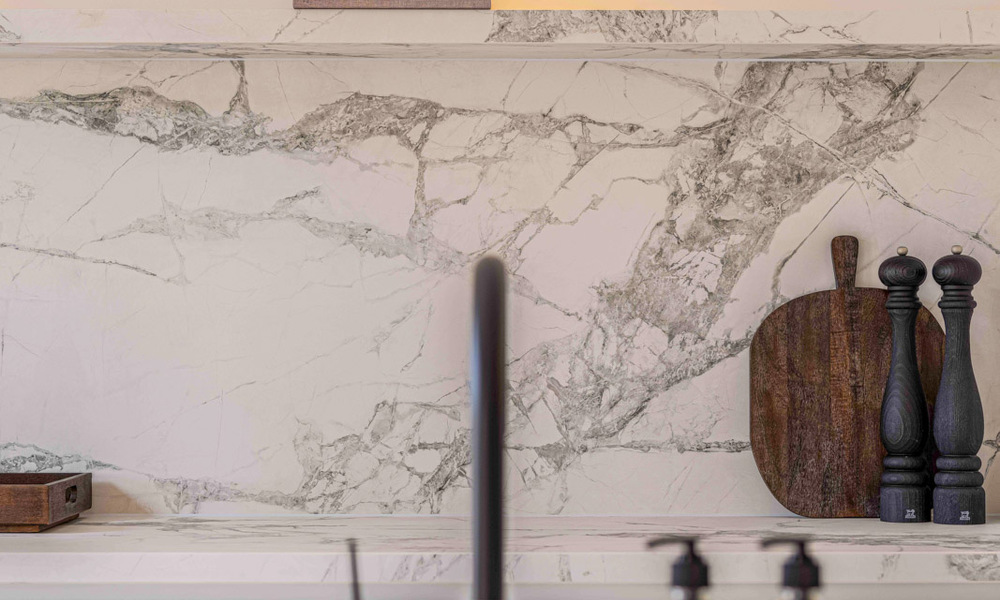 Instapklaar, eigentijds gerenoveerd hoekpenthouse te koop in Marbella - Benahavis 787925