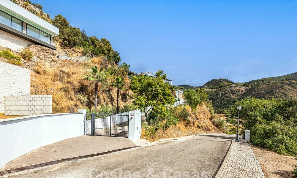 Mediterrane luxevilla met panoramisch uitzicht te koop genesteld in de groene heuvels van Marbella - Benahavis 789890
