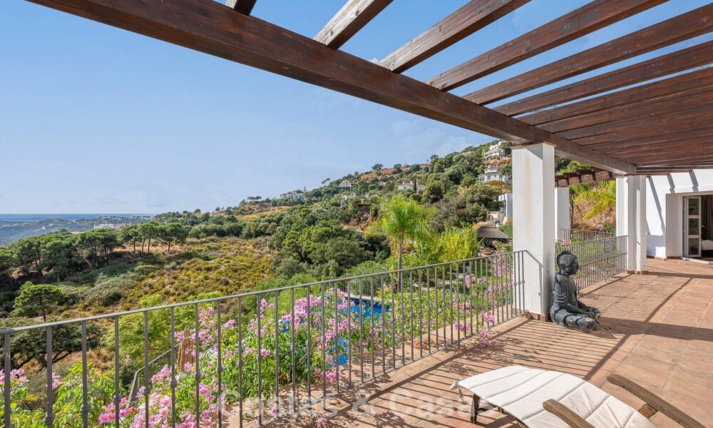 Mediterrane luxevilla met panoramisch uitzicht te koop genesteld in de groene heuvels van Marbella - Benahavis 789908