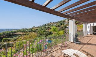 Mediterrane luxevilla met panoramisch uitzicht te koop genesteld in de groene heuvels van Marbella - Benahavis 789908 