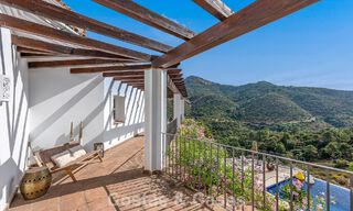 Mediterrane luxevilla met panoramisch uitzicht te koop genesteld in de groene heuvels van Marbella - Benahavis 789909 