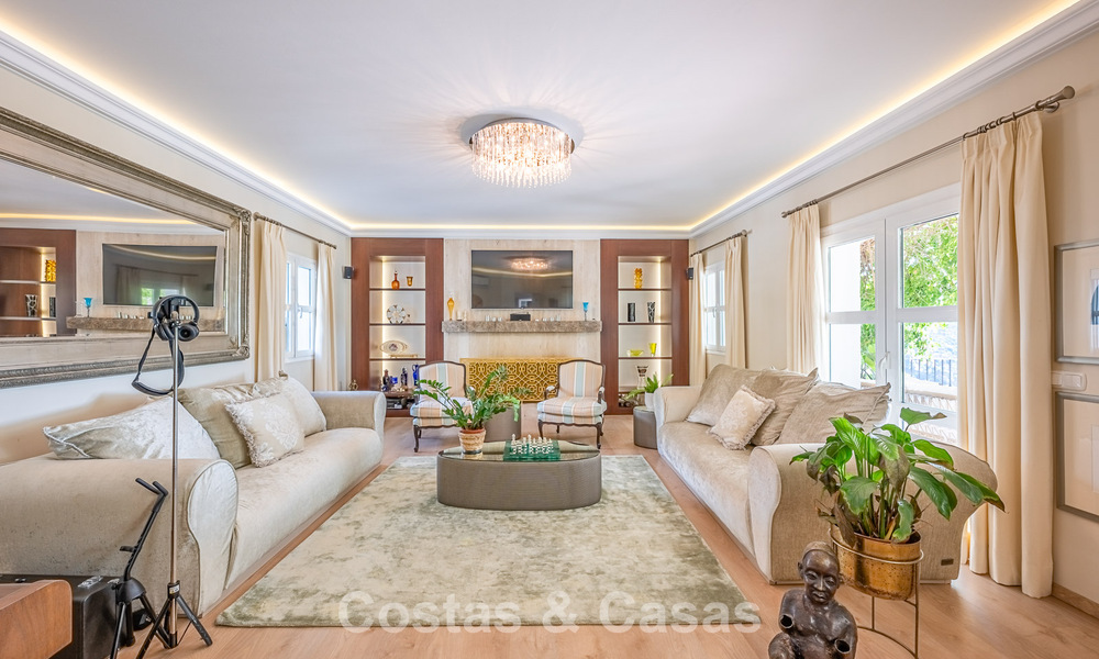 Mediterrane luxevilla met panoramisch uitzicht te koop genesteld in de groene heuvels van Marbella - Benahavis 789916