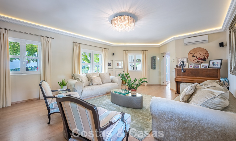 Mediterrane luxevilla met panoramisch uitzicht te koop genesteld in de groene heuvels van Marbella - Benahavis 789917