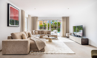 2 eigentijds luxevilla’s te koop, naast elkaar gelegen op slechts 400m van het strand in Casares, Costa del Sol 788026 