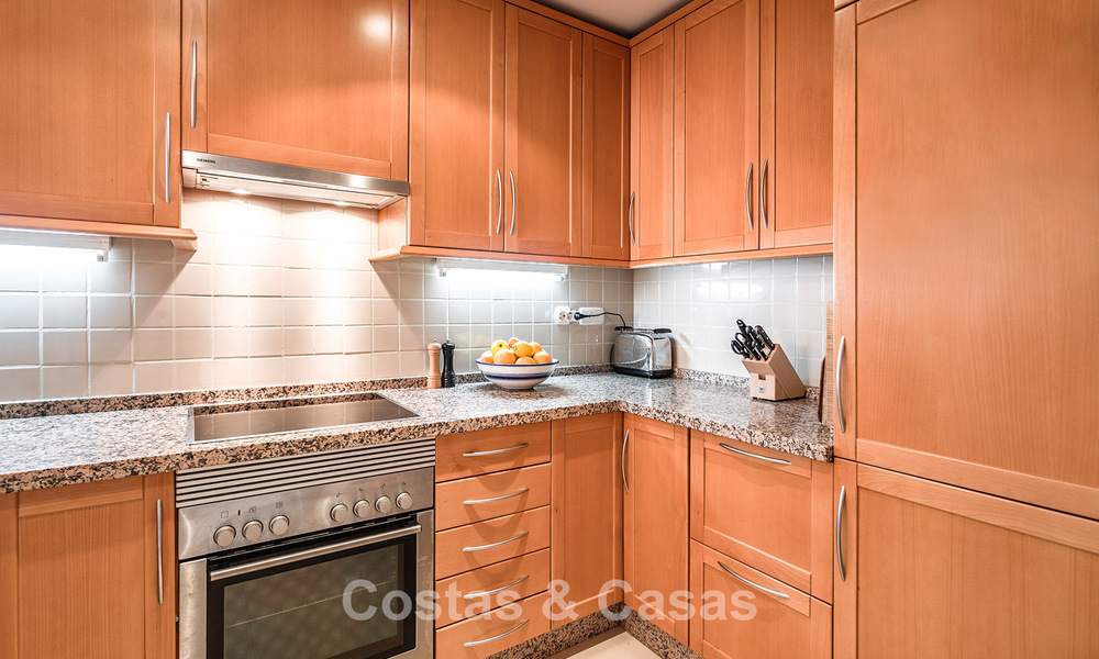 Instapklaar, ruim appartement met zeezicht te koop in Benahavis - Marbella 787877