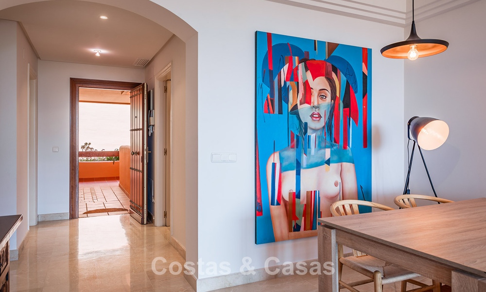 Instapklaar, ruim appartement met zeezicht te koop in Benahavis - Marbella 787884