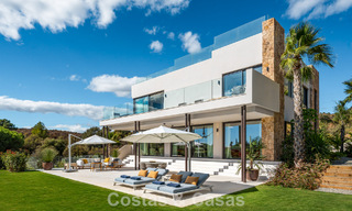 Instapklare, high-end designvilla met zeezicht te koop aan de Golden Mile van Marbella 788153 