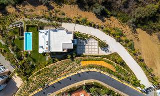 Instapklare, high-end designvilla met zeezicht te koop aan de Golden Mile van Marbella 788157 