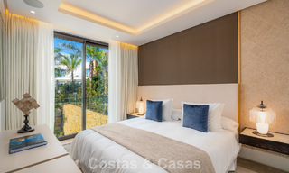 Modernistische luxevilla met zeezicht te koop aan Marbella’s Golden Mile 788186 