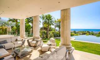 Opmerkelijk paleis in neoklassieke stijl te koop in de prestigieuze, gated wijk van Sierra Blanca, Marbella 788209 