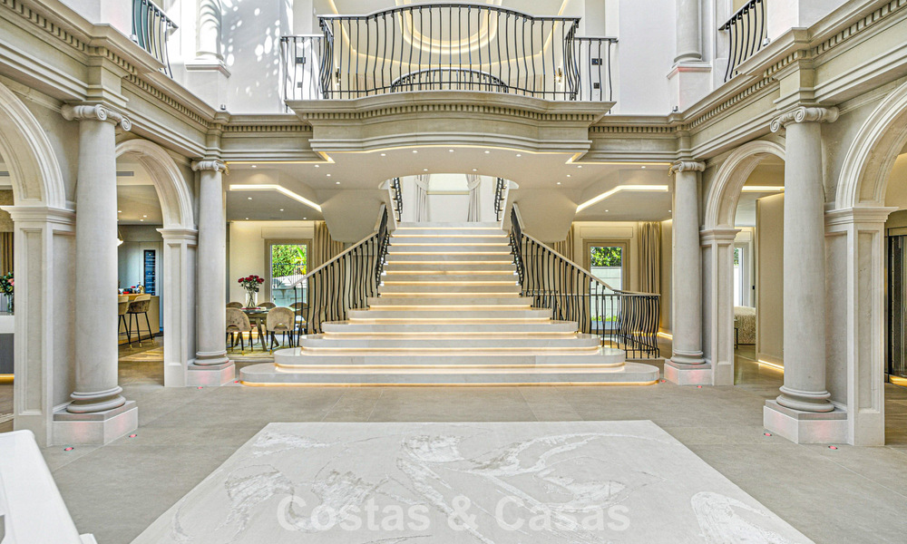 Opmerkelijk paleis in neoklassieke stijl te koop in de prestigieuze, gated wijk van Sierra Blanca, Marbella 788216