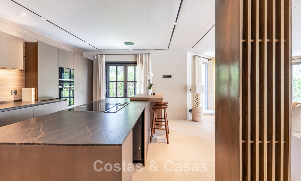 Prachtige luxevilla met tijdloze Andalusische architectuur te koop op de New Golden Mile tussen Marbella en Estepona 788329