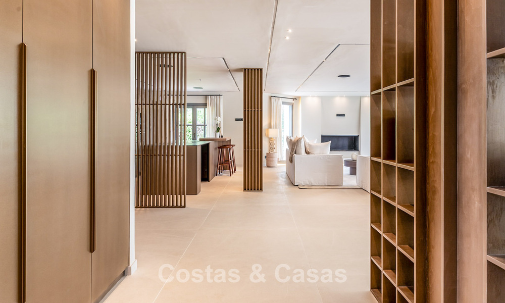 Prachtige luxevilla met tijdloze Andalusische architectuur te koop op de New Golden Mile tussen Marbella en Estepona 788337