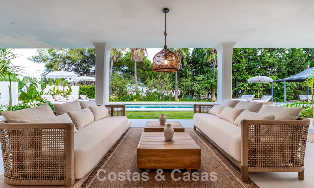 Prachtige luxevilla met tijdloze Andalusische architectuur te koop op de New Golden Mile tussen Marbella en Estepona 788366