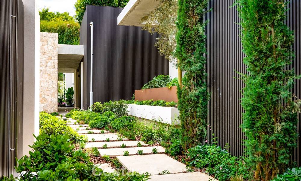 High-end luxevilla met panoramisch zeezicht te koop binnen een prestigieus resort, Benahavis - Marbella 788395