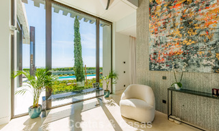 High-end luxevilla met panoramisch zeezicht te koop binnen een prestigieus resort, Benahavis - Marbella 788417 