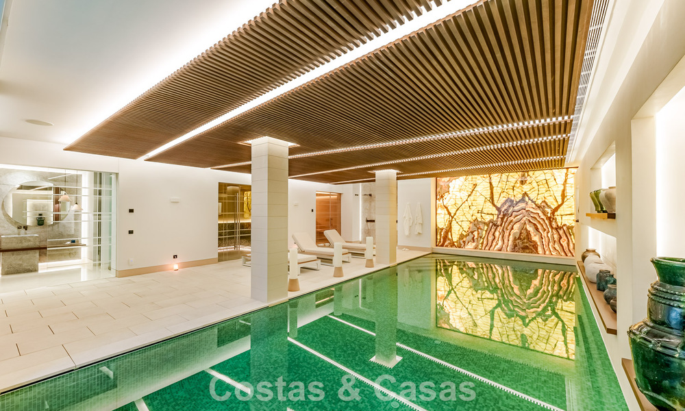 High-end luxevilla met panoramisch zeezicht te koop binnen een prestigieus resort, Benahavis - Marbella 788426