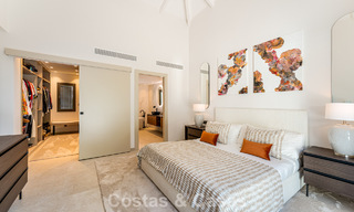 Stijlvol gerenoveerde luxevilla te koop in een bevoorrechte golfgemeenschap in Nueva Andalucia, Marbella 788473 