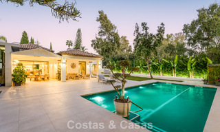 Stijlvol gerenoveerde luxevilla te koop in een bevoorrechte golfgemeenschap in Nueva Andalucia, Marbella 788485 