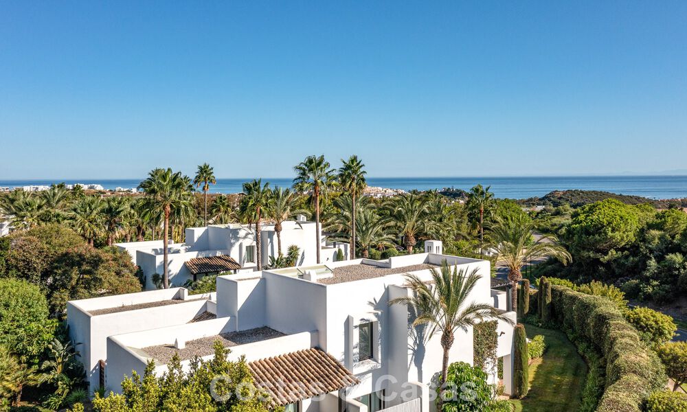 Instapklare, modernistische Spaanse villa te koop, omgeven door eersteklas golfbanen aan de Costa del Sol 788321