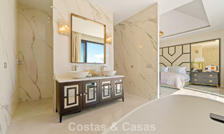 Exclusieve villa met zeezicht te koop, in een beveiligde urbanisatie in La Quinta, Marbella - Benahavis 788577 