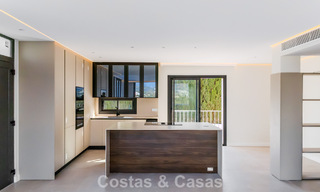 Eersteklas gerenoveerd appartement te koop op loopafstand van alles in Nueva Andalucia, Marbella 789710 