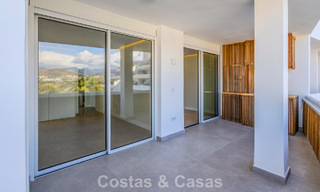 Eersteklas gerenoveerd appartement te koop op loopafstand van alles in Nueva Andalucia, Marbella 789724 