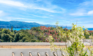 Luxueus appartement te koop met panoramisch uitzicht en op loopafstand van Puerto Banus in Nueva Andalucia, Marbella 789762 