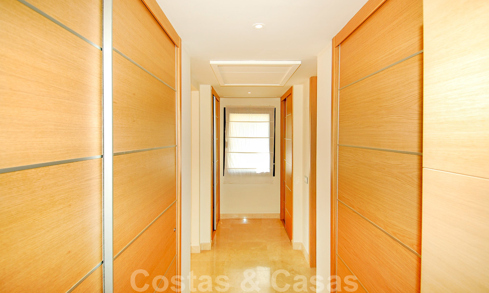 Luxe appartementen te koop, Nueva Andalucia, Marbella - Benahavis 21077
