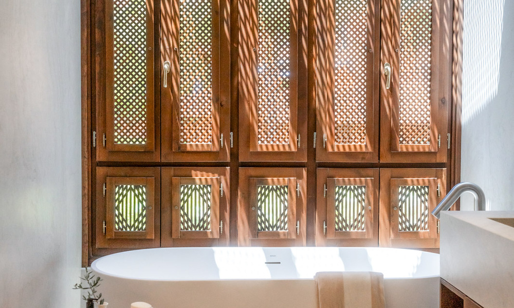 Duplex penthouse in Andalusische bouwstijl met een eigentijds interieur te koop in Nueva Andalucia, Marbella 789831