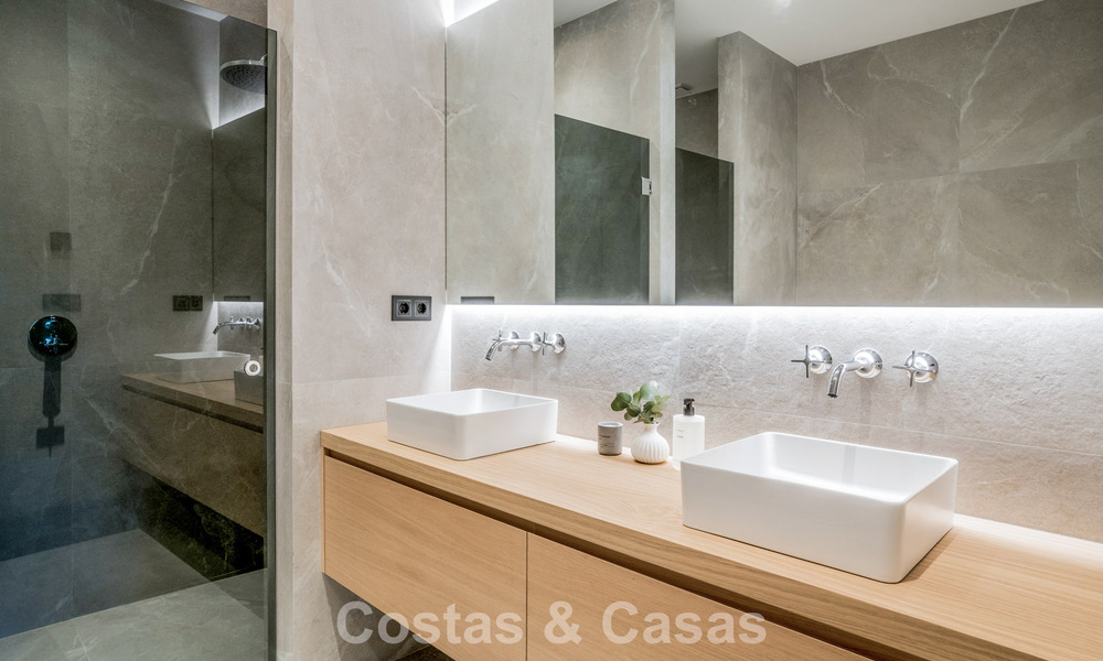 Modern gerenoveerd, appartement te koop in een gated luxecomplex in Sierra Blanca, Golden Mile, Marbella 789851