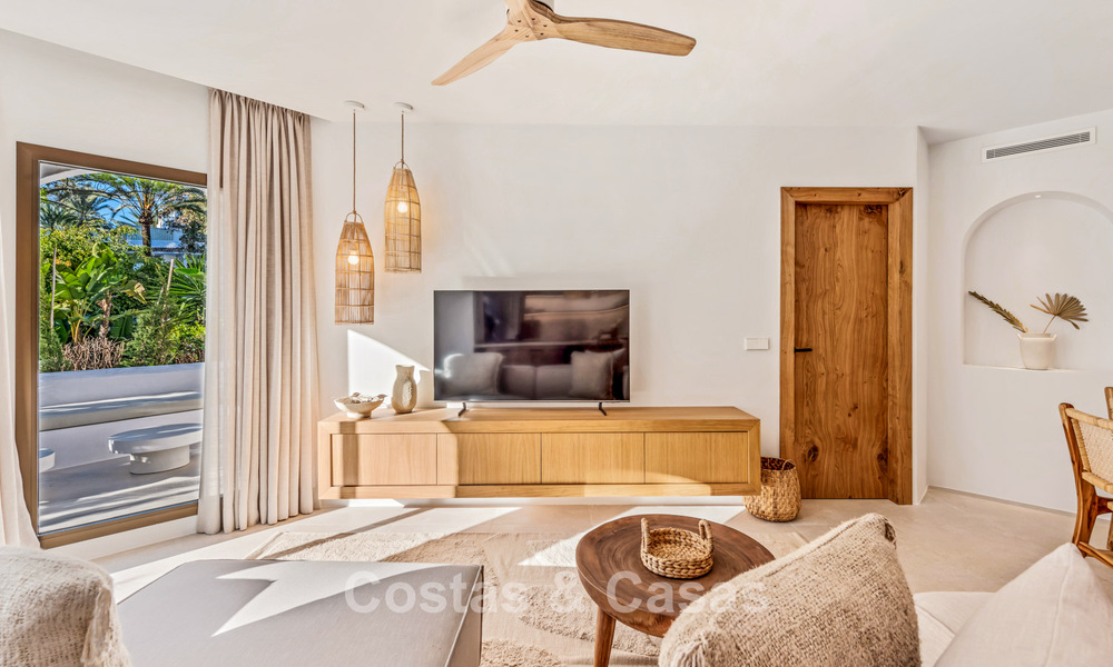 Begane grond appartement te koop op slechts enkele meters van het strand in Elviria, Marbella 789211