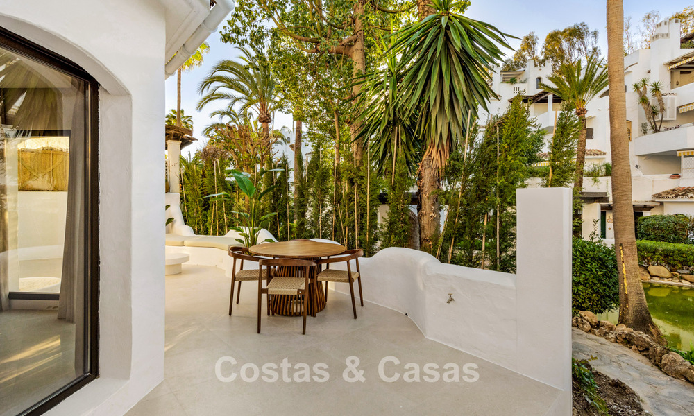 Gelijkvloers luxe appartement te koop op een steenworp van het strand in Elviria, Marbella 789225