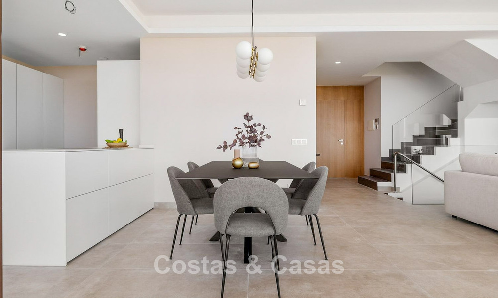 Instapklare luxevilla met moderne architectuur en panoramisch zeezicht te koop in Marbella - Benahavis 788960