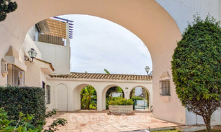 Gerenoveerd luxe appartement te koop op een steenworp van het strand en het centrum van Puerto Banus, Marbella 789021 